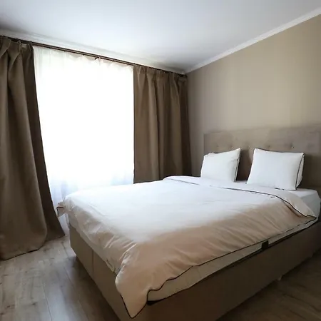 Old Square 5 Apartment *